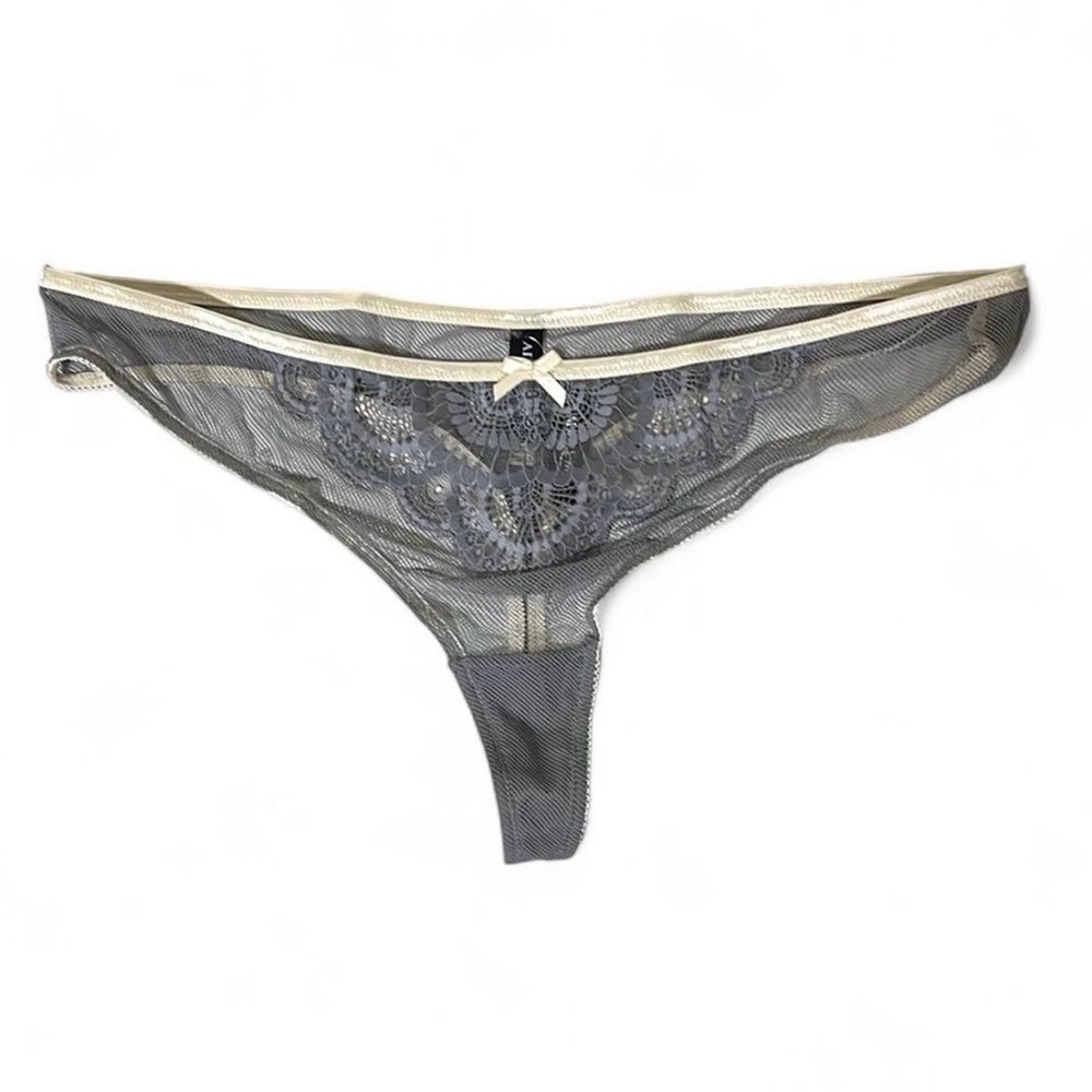 5/$25
Adore Me Panty Sz 3X 1004 Gray Lace Thong Feminine Sexy Cottagecore Fairy